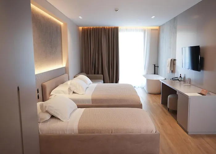 La Onda 4* ドゥラス